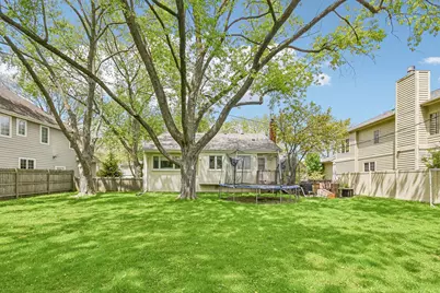 1235 Dartmouth Lane, Deerfield, IL 60015 - Photo 15