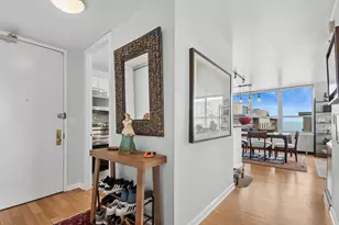 655 W Irving Park Rd, Chicago, IL 60613 - Photo 3