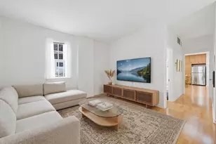 232 E Walton Pl, Chicago, IL 60611 - Photo 19