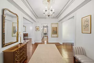 232 E Walton Pl, Chicago, IL 60611 - Photo 3