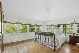 645 N Park Blvd, Glen Ellyn, IL 60137 - Photo 9