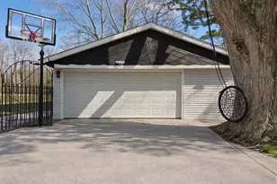 8 Rob Rd, Mount Prospect, IL 60056 - Photo 39