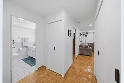 201 S Maple Avenue #103, Oak Park, IL 60302 - Photo 11