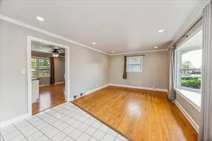 6145 Janes Ave, Downers Grove, IL 60516 - Photo 3