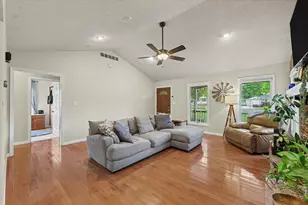2606 W John St, Champaign, IL 61821 - Photo 7