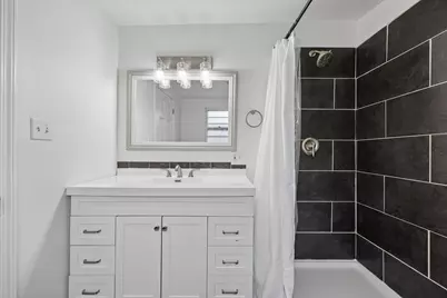 [Address not provided], Chicago, IL 60649 - Photo 23