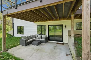 600 W 6th St Ct, Coal Valley, IL 61240 - Photo 53