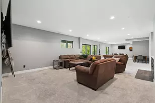 600 W 6th St Ct, Coal Valley, IL 61240 - Photo 37