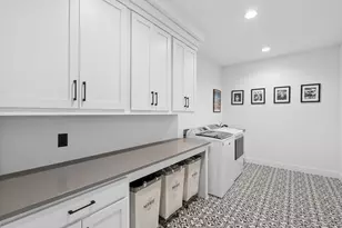 600 W 6th St Ct, Coal Valley, IL 61240 - Photo 23