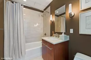 401 N Wabash Ave, Chicago, IL 60611 - Photo 13