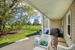 19 The Ct Of Greenway, Northbrook, IL 60062 - Photo 11