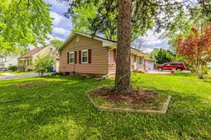 1045 Palace St, Aurora, IL 60506 - Photo 21