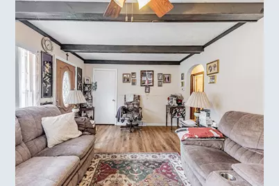 1045 Palace Street, Aurora, IL 60506 - Photo 3
