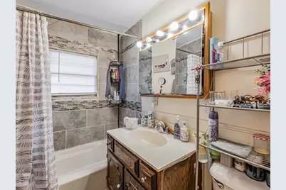 1045 Palace Street, Aurora, IL 60506 - Photo 9