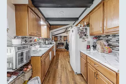 1045 Palace Street, Aurora, IL 60506 - Photo 5
