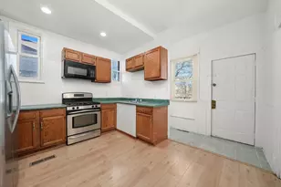 1095-1097 E Merchant St, Kankakee, IL 60901 - Photo 9