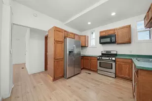 1095-1097 E Merchant St, Kankakee, IL 60901 - Photo 11