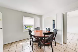 440 E Fullerton Ave, Glendale Heights, IL 60139 - Photo 9
