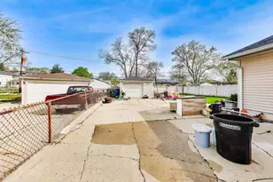 440 E Fullerton Ave, Glendale Heights, IL 60139 - Photo 29