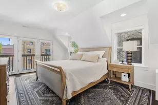 2106 W Addison St, Chicago, IL 60618 - Photo 11