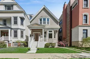 2106 W Addison St, Chicago, IL 60618 - Photo 1