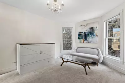 2106 W Addison Street, Chicago, IL 60618 - Photo 19