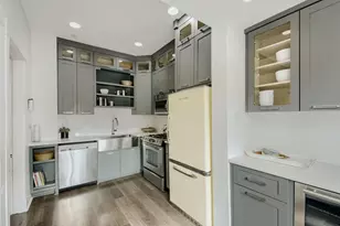 5057 N Western Ave, Chicago, IL 60625 - Photo 11
