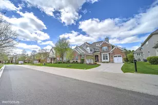 1120 Ashley Ln, Inverness, IL 60010 - Photo 3