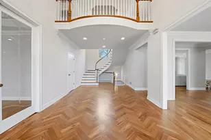 2181 2nd St, Northbrook, IL 60062 - Photo 3