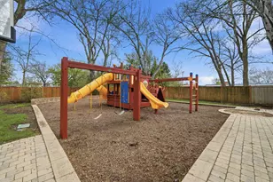 2181 2nd St, Northbrook, IL 60062 - Photo 45