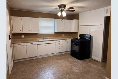 708 N Madison Street, Lincoln, IL 62656 - Photo 7