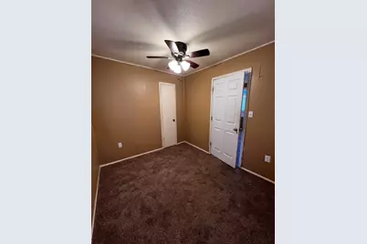 708 N Madison Street, Lincoln, IL 62656 - Photo 5
