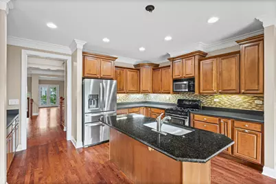 519 Brownstone Drive, Saint Charles, IL 60174 - Photo 13