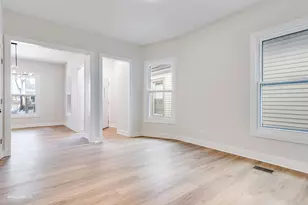 1122 Sherman Ave, Evanston, IL 60202 - Photo 5