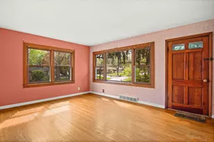 511 Elm Ave, Geneva, IL 60134 - Photo 5
