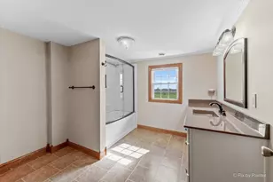 1431 Gillis Rd, Malta, IL 60150 - Photo 29