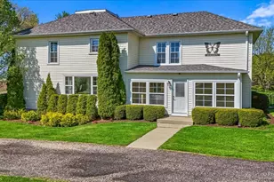 1431 Gillis Rd, Malta, IL 60150 - Photo 1