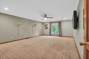 2706 N Salisbury Ct, Champaign, IL 61821 - Photo 7