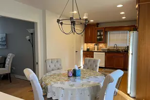 227 Juneway Terrace, Lake Bluff, IL 60044 - Photo 5