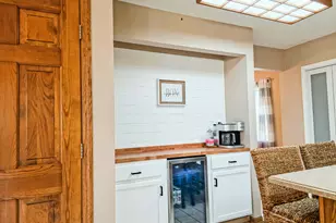 8141 W Old Mill Rd, Frankfort, IL 60423 - Photo 9