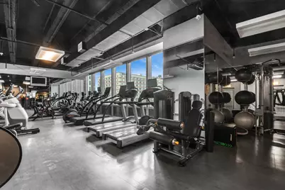 500 W Superior Street #813, Chicago, IL 60654 - Photo 17