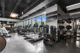 500 W Superior St, Chicago, IL 60654 - Photo 17