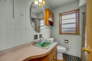 16404 Betty Ln, South Holland, IL 60473 - Photo 13