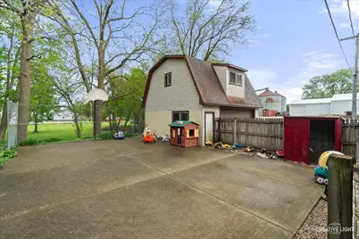 250 Peru Street, Paw Paw, IL 61353 - Photo 39