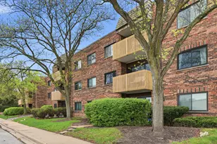 925 Spring Hill Dr, Northbrook, IL 60062 - Photo 13