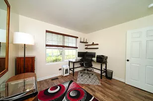 [Address not provided], Crystal Lake, IL 60014 - Photo 21
