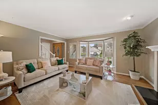 892 Somerset Dr, Carol Stream, IL 60188 - Photo 13
