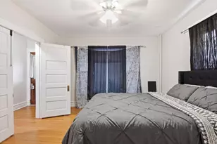 2807 Elizabeth Ave, Zion, IL 60099 - Photo 9