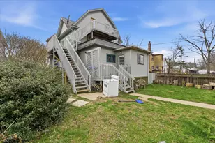2807 Elizabeth Ave, Zion, IL 60099 - Photo 3