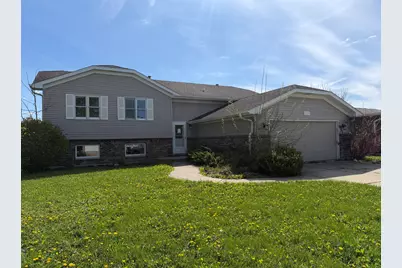 2375 Chestnut Lane, Morris, IL 60450 - Photo 1